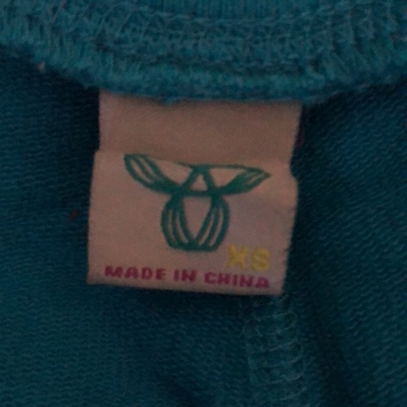Capri TNA sweatpants. - Picture 5 of 5